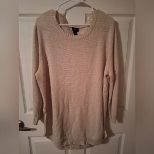 Rue21 Women's Beige Crew Neck Sweater